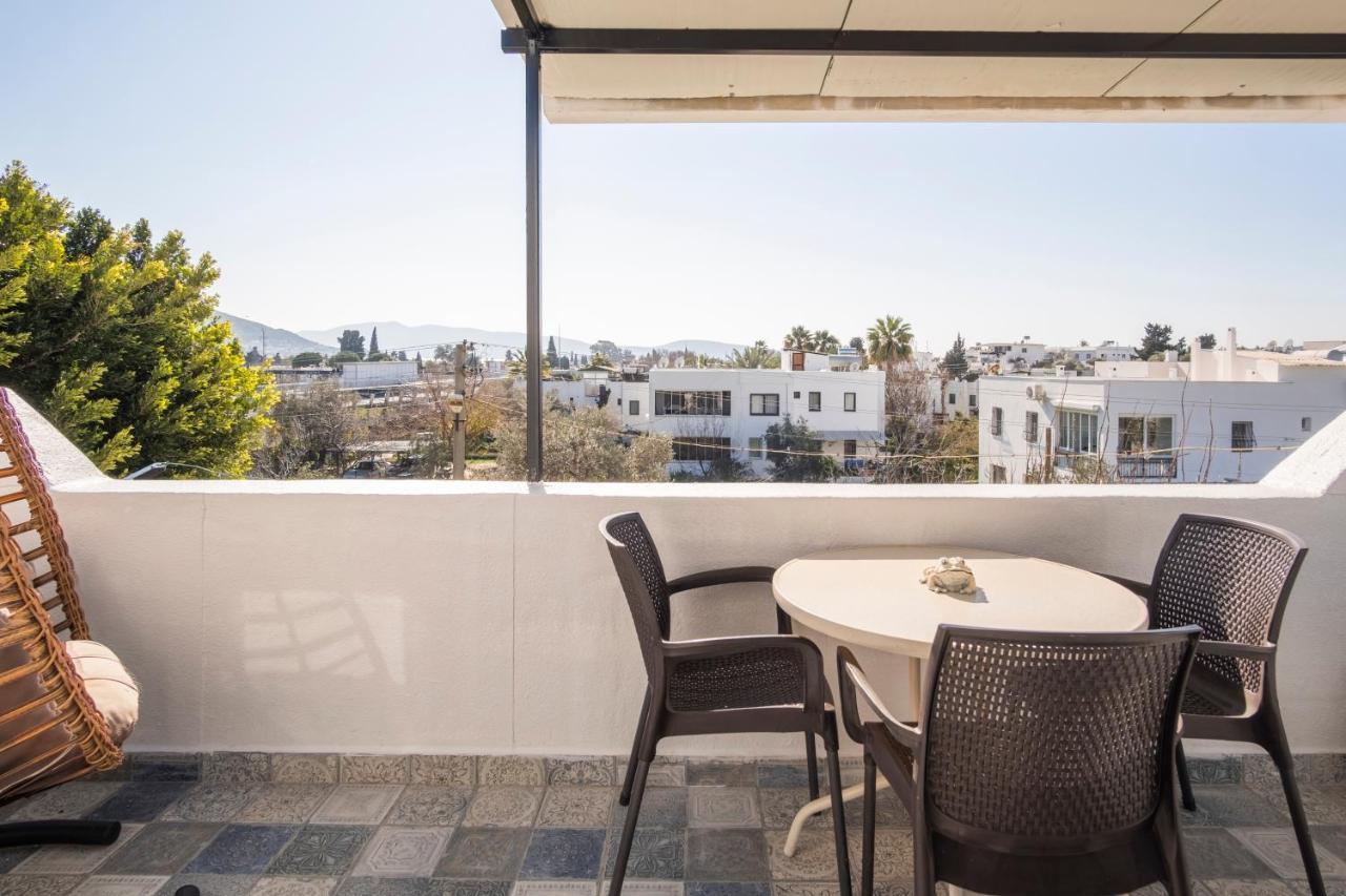 Central, Cozy, 15 Min Walk To The Beach, Fast Wi-fi, Free Parking, 4ppl