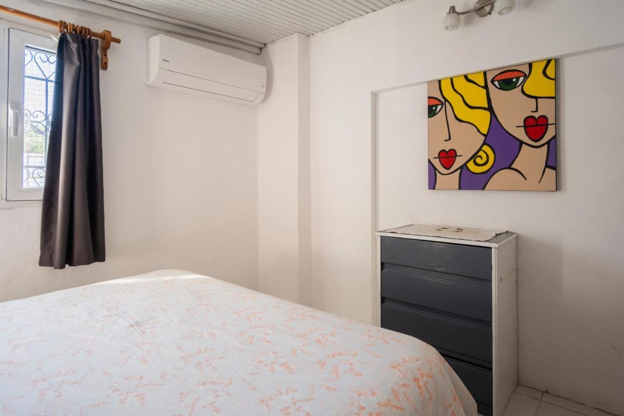 Apartment Central, Cozy, 15 Min Walk To The Beach, Fast Wi-fi, Free Parking, 4ppl Bodrum